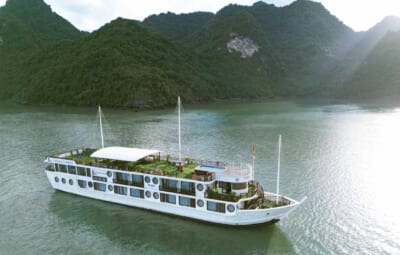 Du Thuyền 4* Calypso Cruise Hạ Long - Giá 2,6 triệu/người