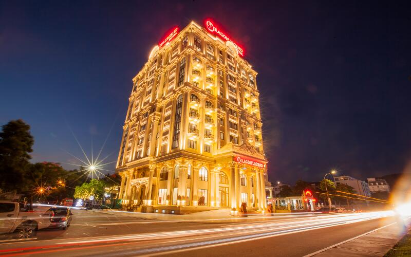 Khách sạn Dragon Legend Hạ Long