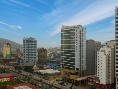 Khách sạn Marina Hạ Long 4*